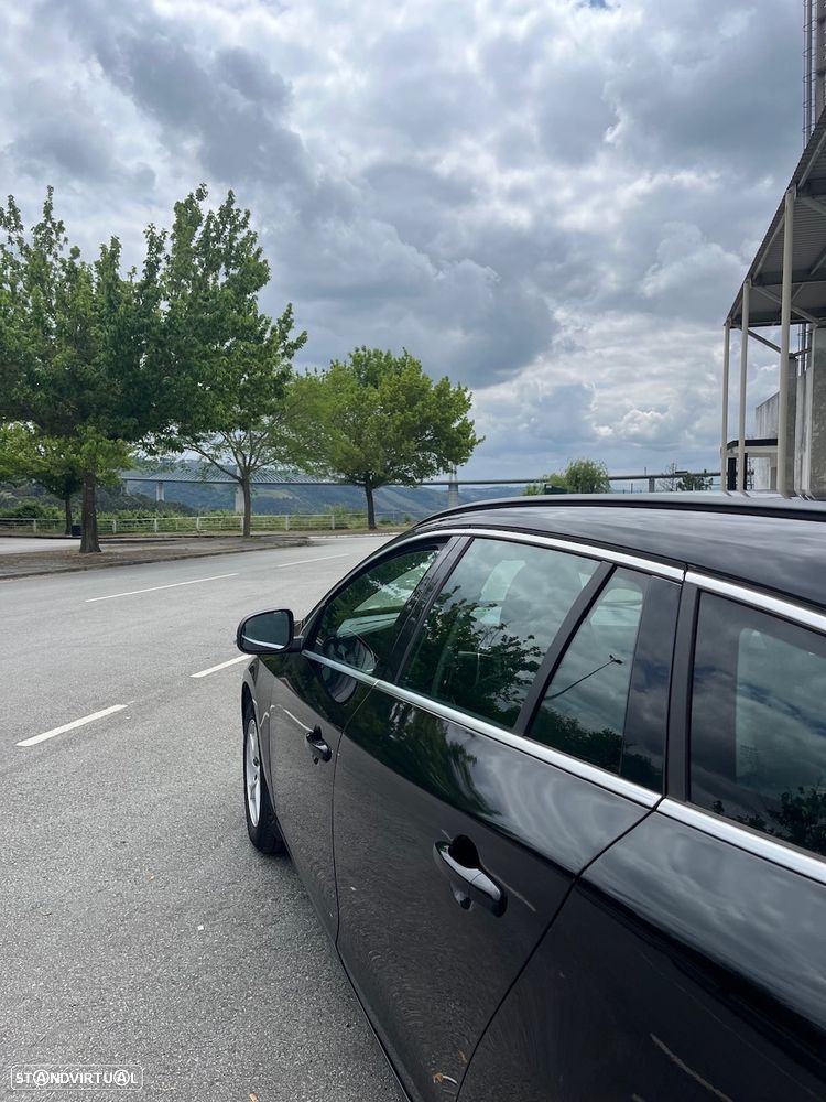 Volvo V60 2.0 D2 Momentum Geartronic - 10