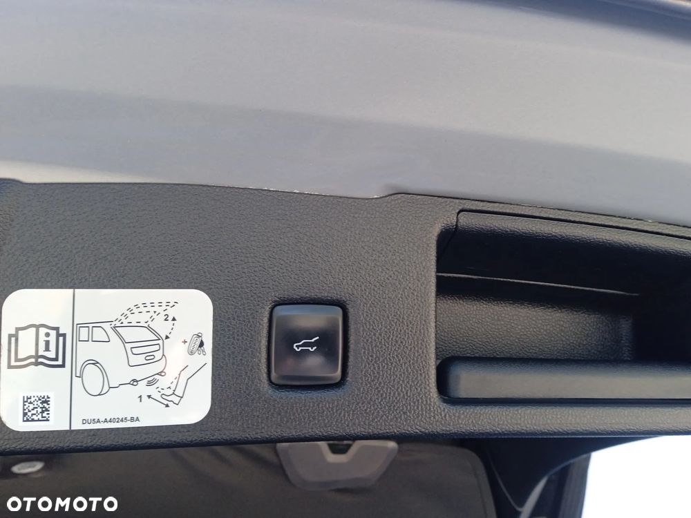 Ford Kuga 2.0 EcoBlue Hybrid ST-LINE X - 24