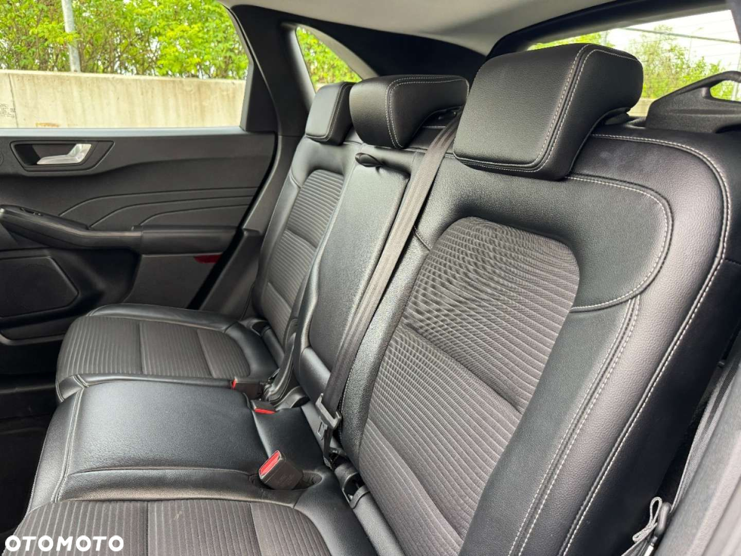 Ford Kuga 2.0 EcoBlue AWD Titanium X - 30