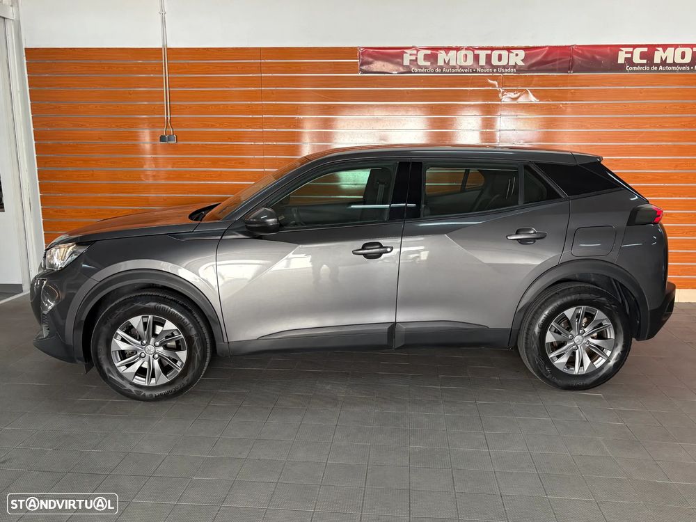 Peugeot 2008 1.2 PureTech Active Pack EAT8 - 4