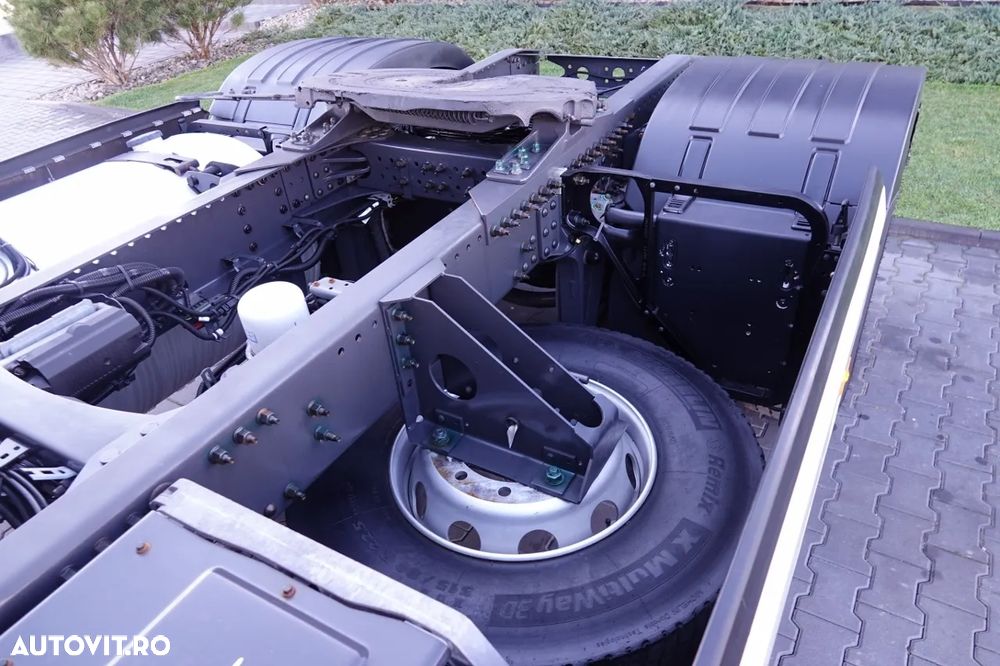 Volvo FH 500 / CABINĂ JOSĂ / I-SHIFT / ANVELOPE 100% / - 13