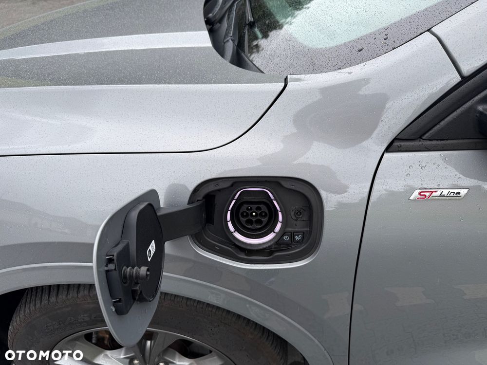 Ford Kuga - 11