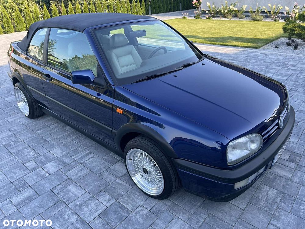 Volkswagen Golf 1.8 / 1.8 C - 12