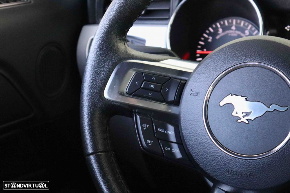 Ford Mustang 2.3i EcoBoost - 20