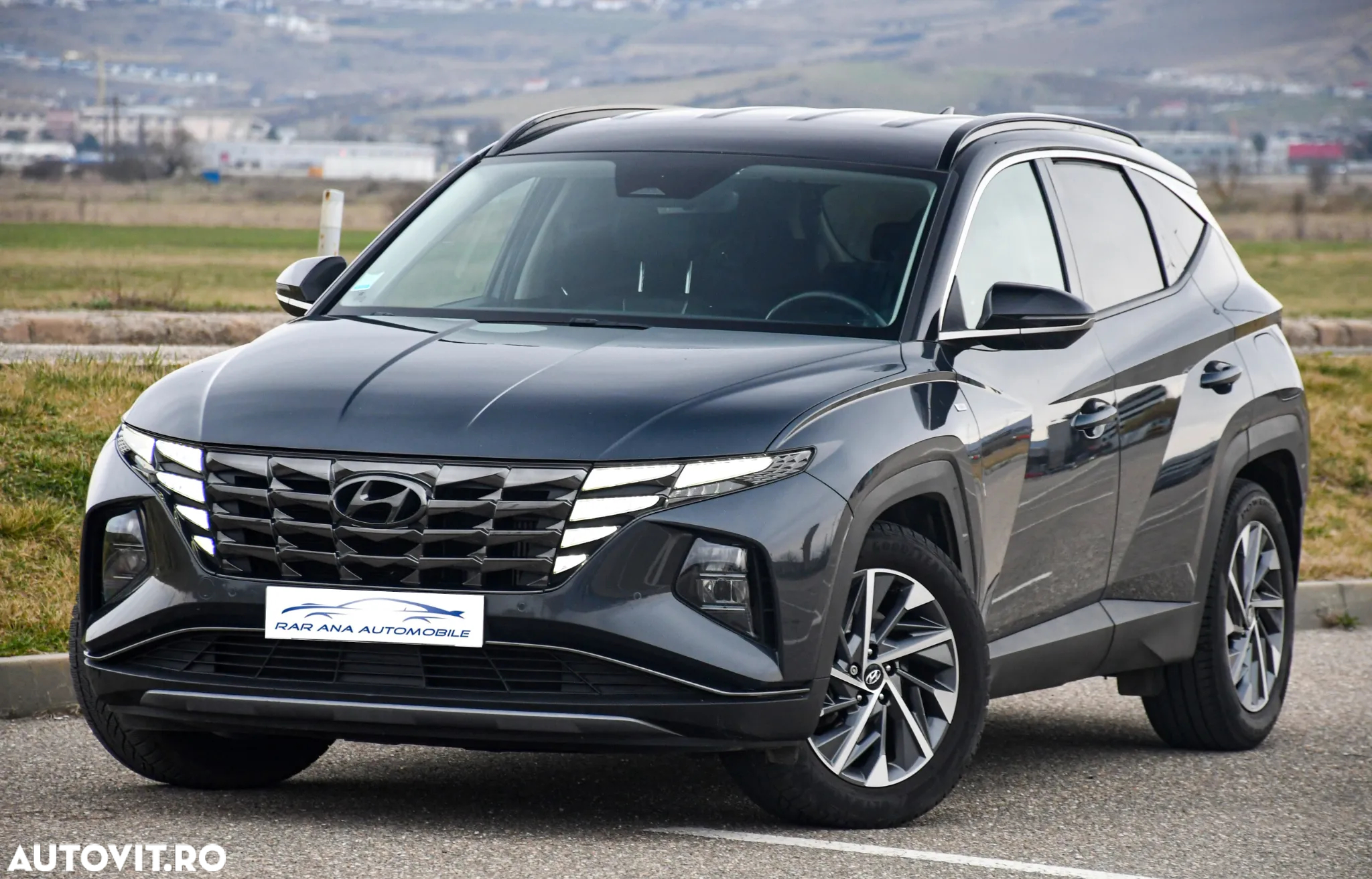 Hyundai Tucson - 2