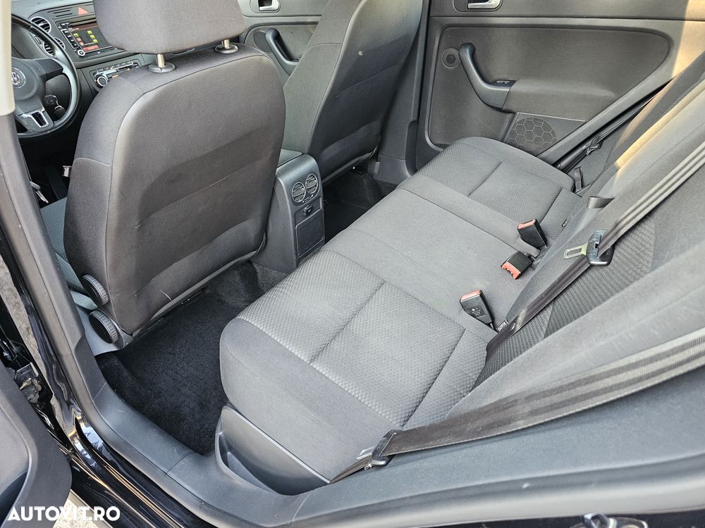 Volkswagen Golf Plus - 9