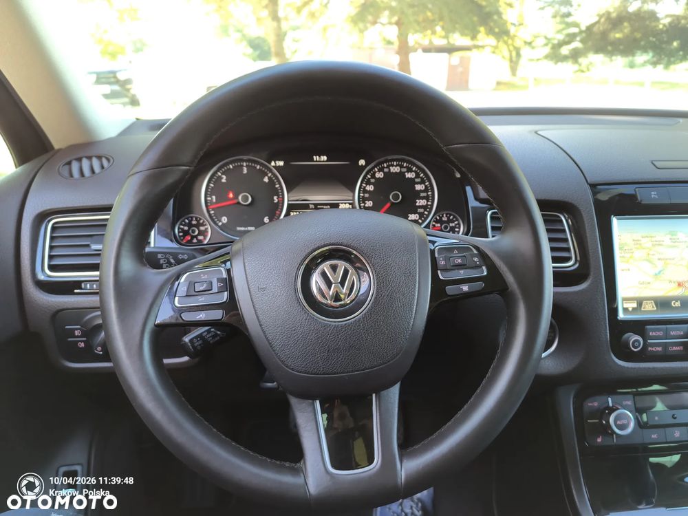 Volkswagen Touareg - 19