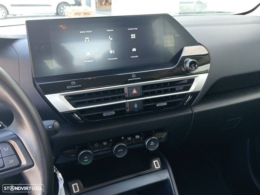 Citroën C4 X 1.2 PureTech Plus EAT8 - 17