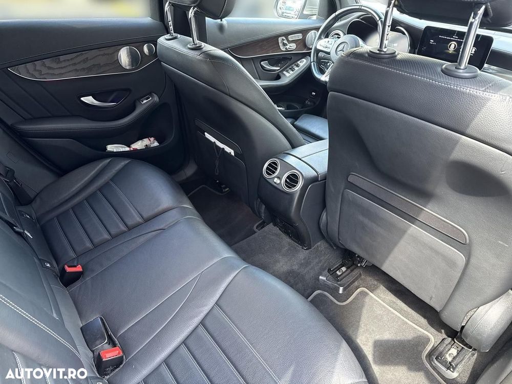 Mercedes-Benz GLC AMG 43 4MATIC - 11