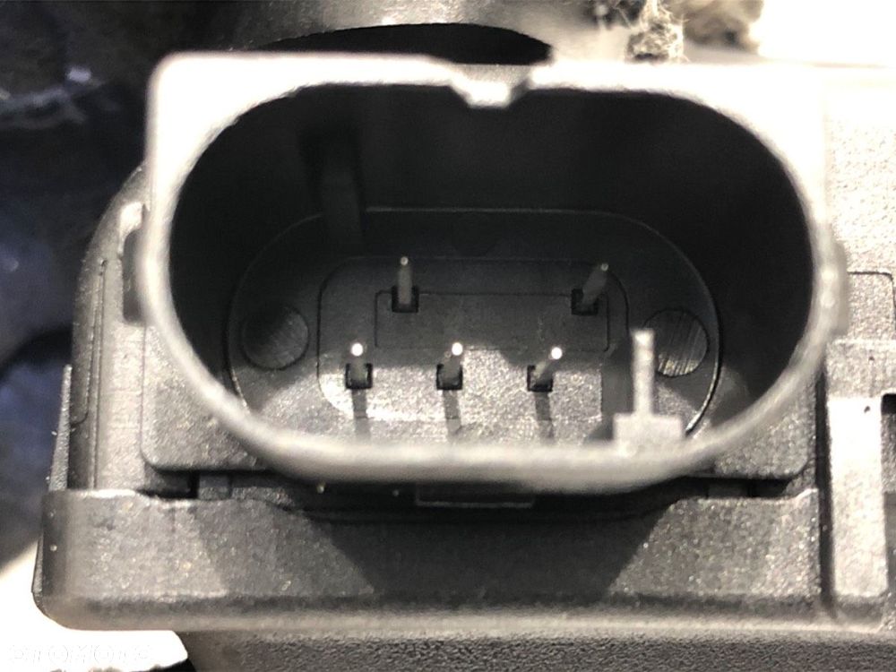 SILNIK NAGRZEWNICY - 144.00 PLN - AUDI A2 (8Z0) 2000 - 2005 1.4 55 kW [75 KM] benzyna 2000 - 2005 - 4