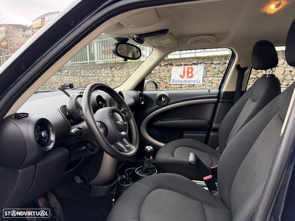 MINI Countryman One - 7