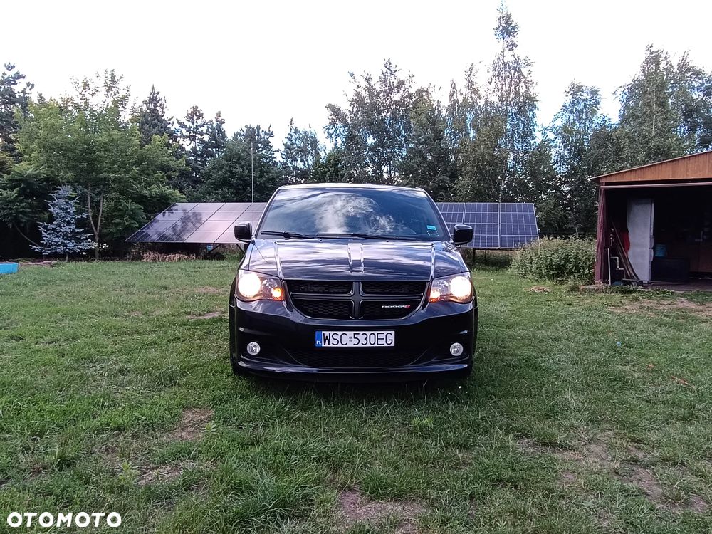 Dodge Grand Caravan 3.6 R/T - 1
