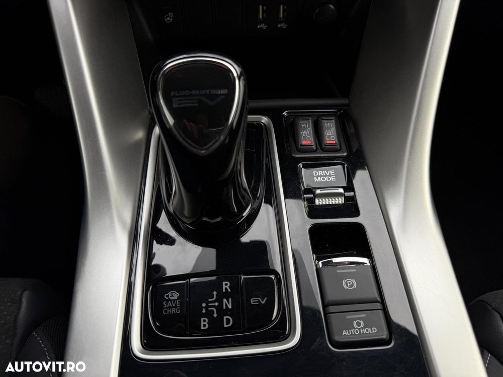 Mitsubishi Eclipse-Cross PHEV Intense+ - 19