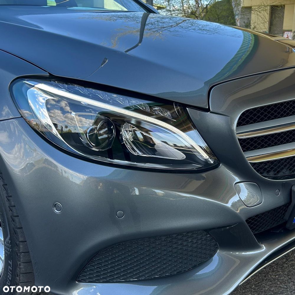 Mercedes-Benz Klasa C 180 Kompressor Automatik BlueEFFICIENCY Elegance - 11