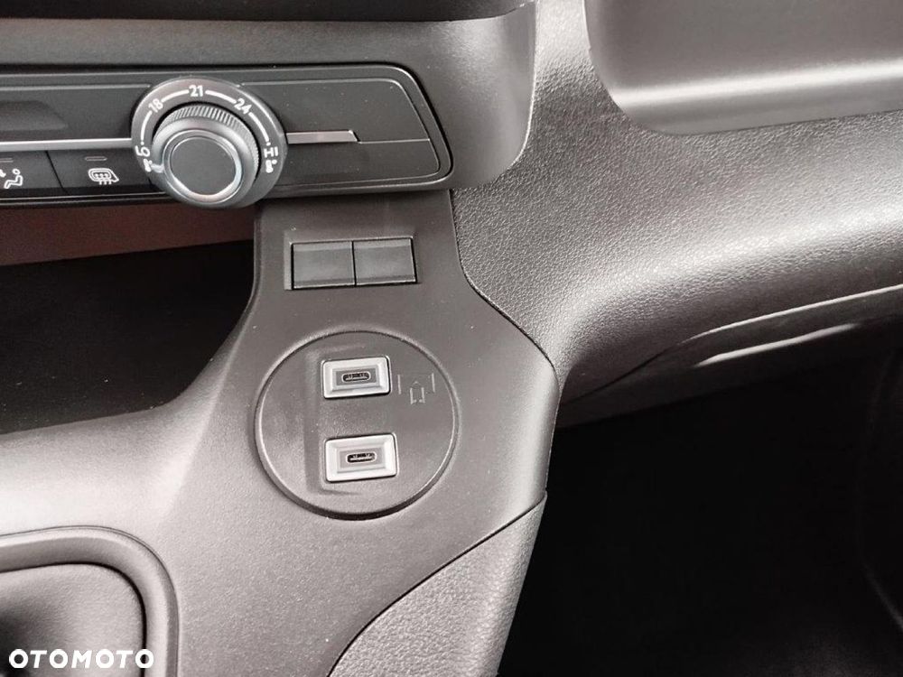 Fiat DOBLO - 22