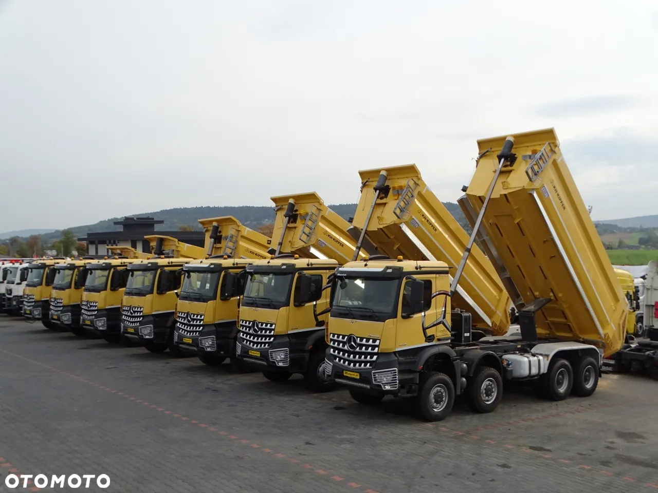 Mercedes-Benz AROCS 4145 / 8x8 / WYWROTKA TYLNOZSYPOWA / KH KIPPER  / EURO 6 - 12
