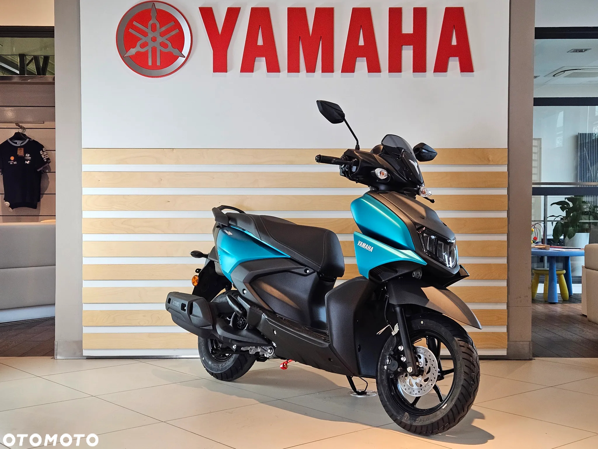 Yamaha Inny - 18
