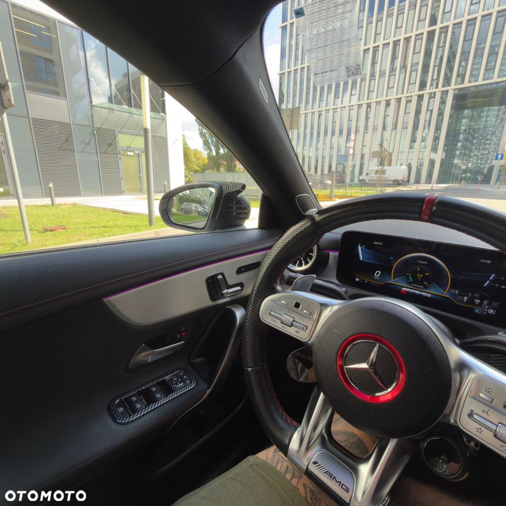Mercedes-Benz CLA - 21