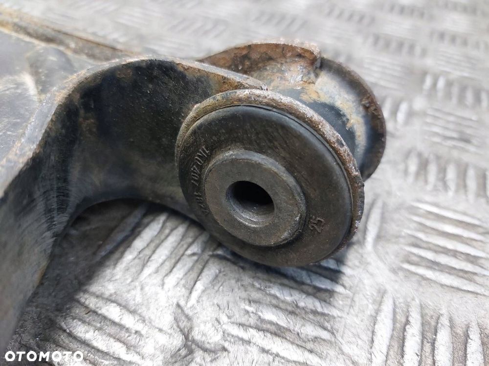 WAHACZ LEWY PRZÓD + PRAWY PRZÓD VOLKSWAGEN GOLF V - 4