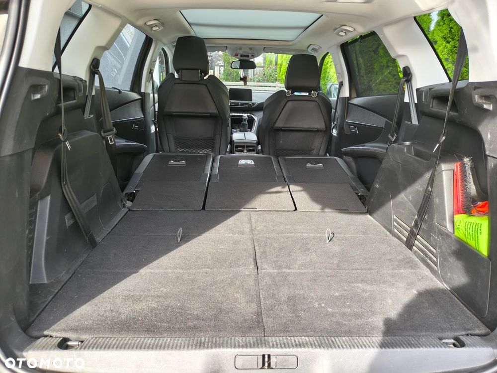Peugeot 5008 1.2 PureTech Allure Pack S&S - 27