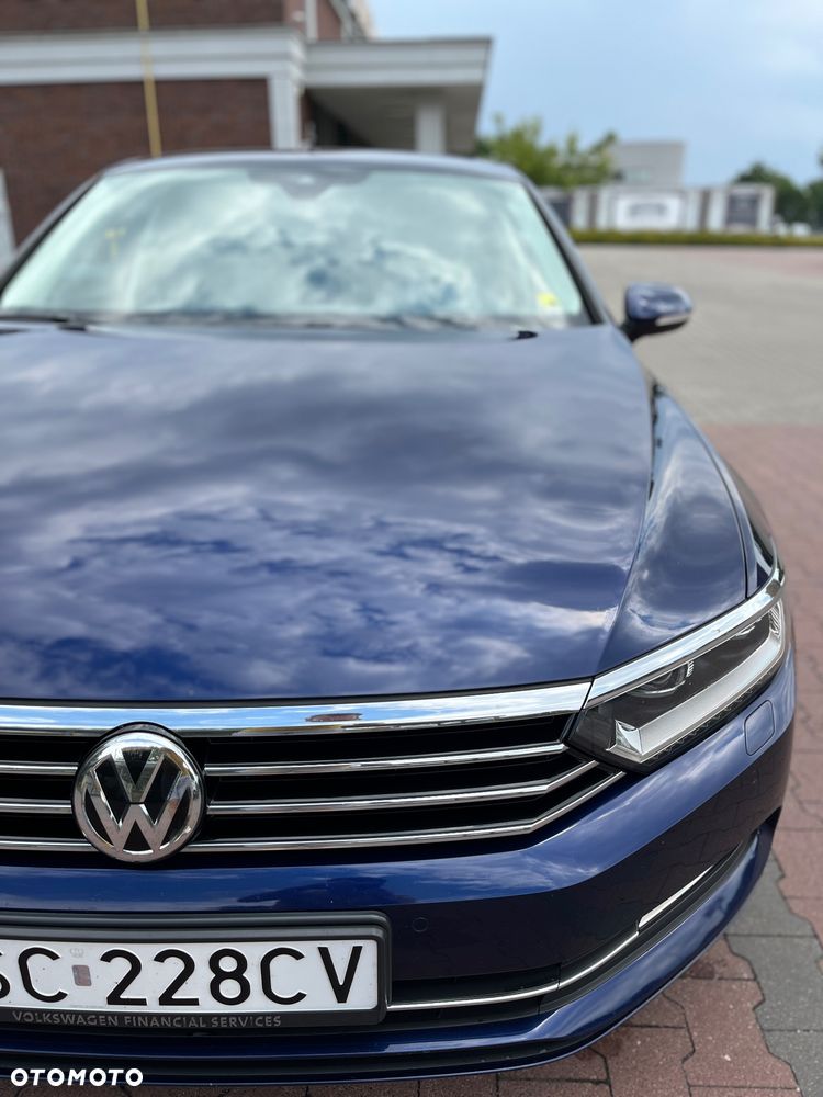 Volkswagen Passat 2.0 TDI SCR Comfortline DSG - 4