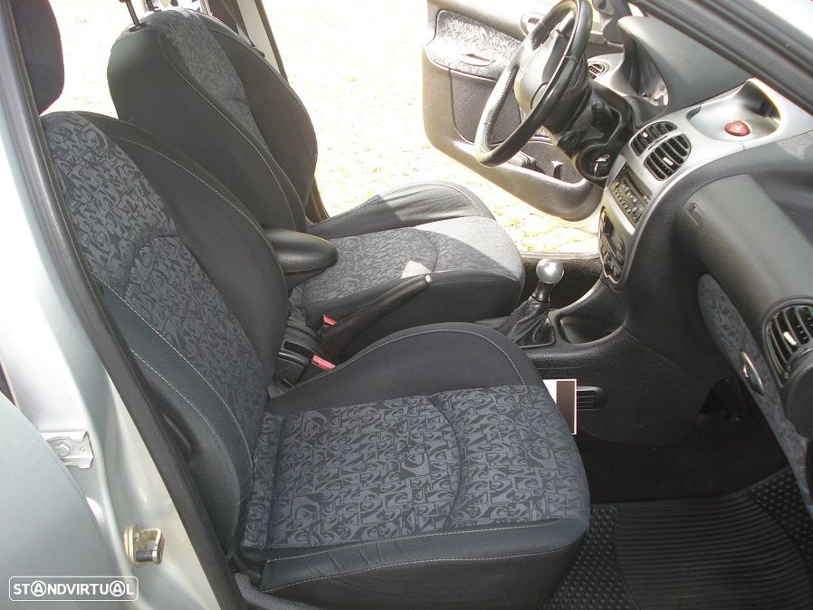 Peugeot 206 SW HDi 110 Quiksilver - 18