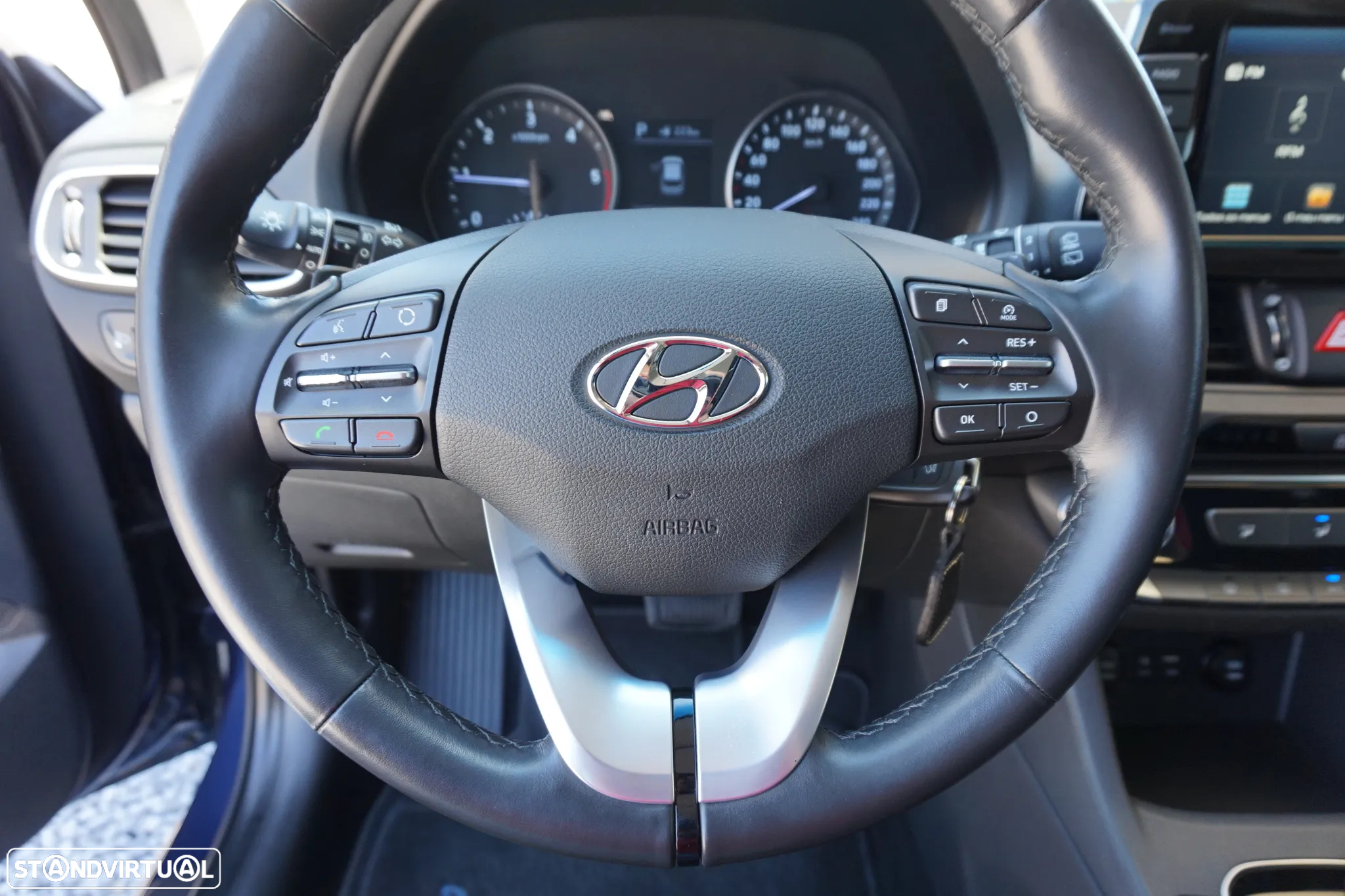 Hyundai i30 SW 1.6 CRDi Style 7DCT - 38