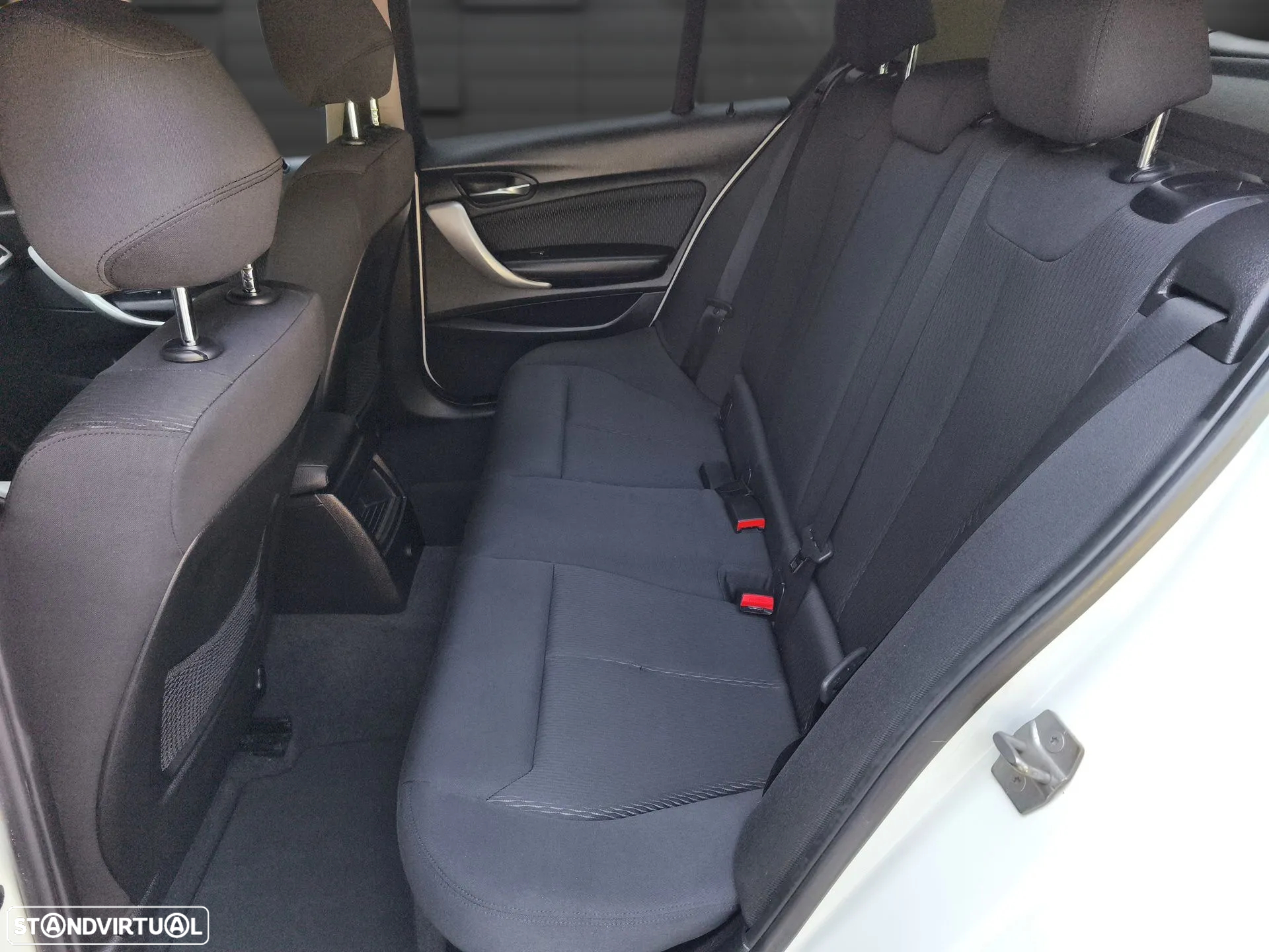 BMW 116 d EDynamics Advantage - 9