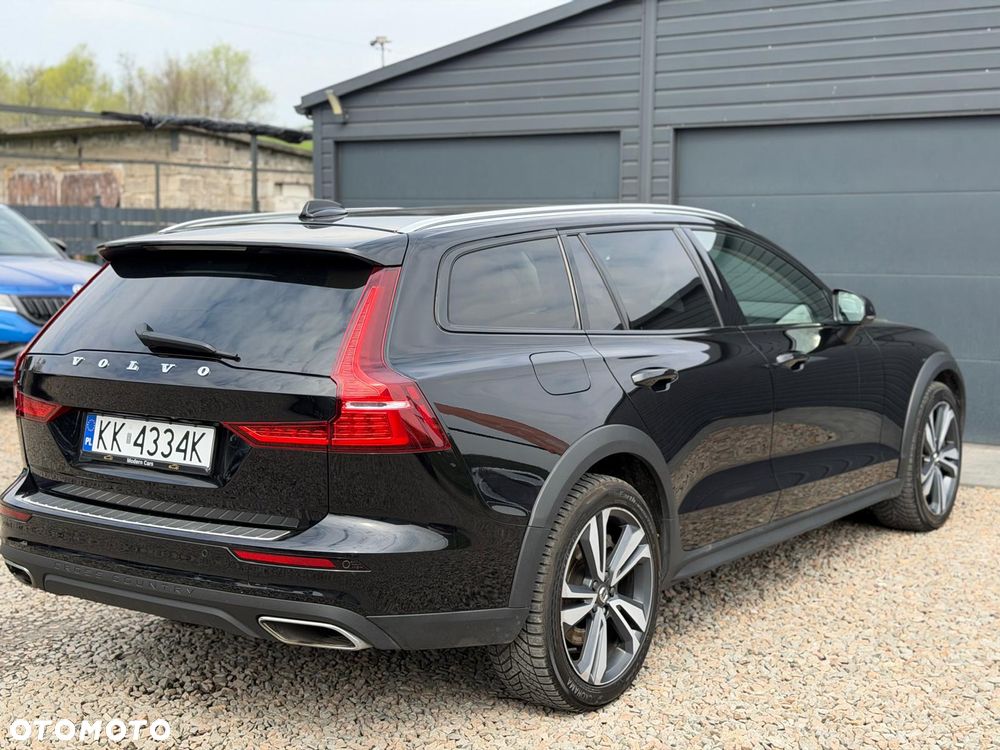 Volvo V60 Cross Country B4 D AWD Geartronic Pro - 12