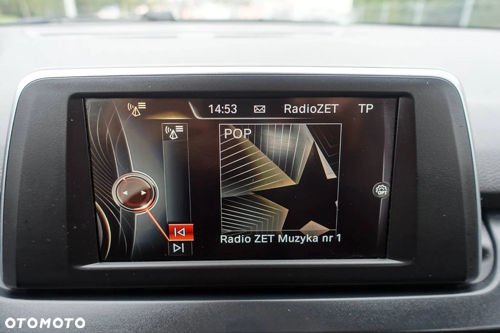 BMW Seria 2 218d Advantage - 23