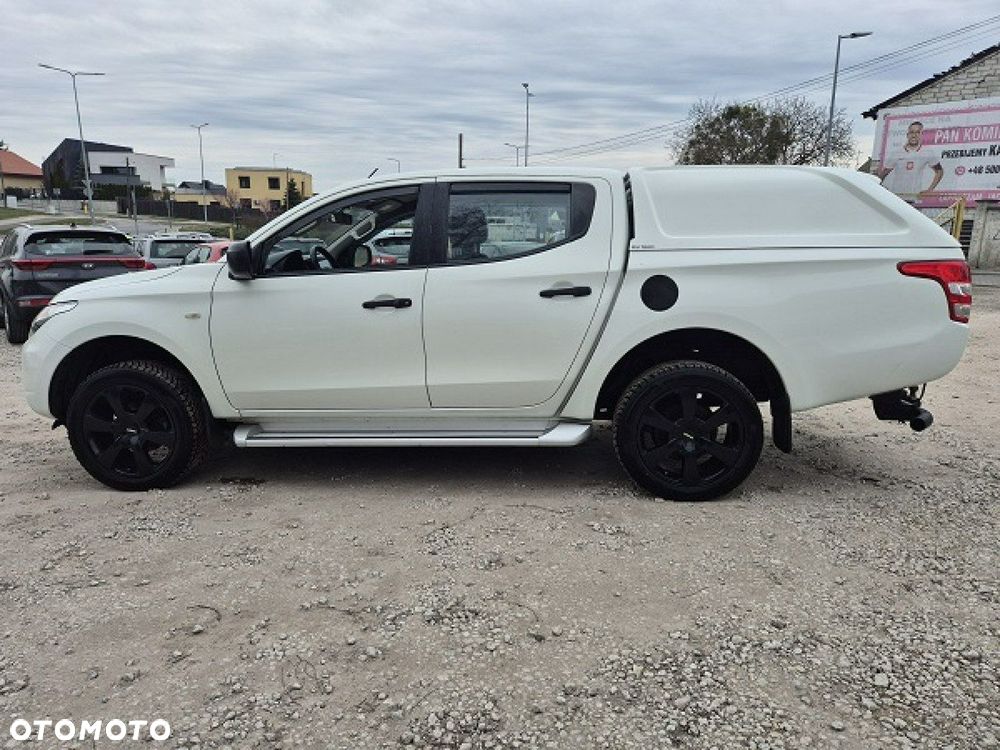 Mitsubishi L200 - 10