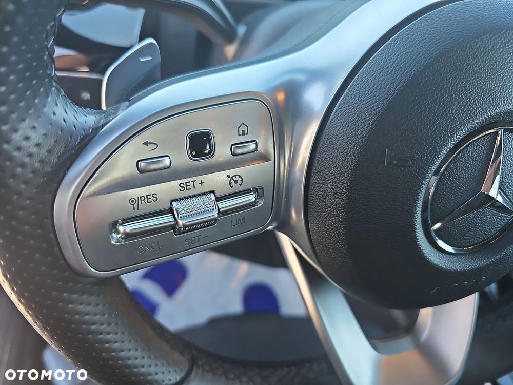 Mercedes-Benz Klasa A 200 AMG Line 7G-DCT - 17