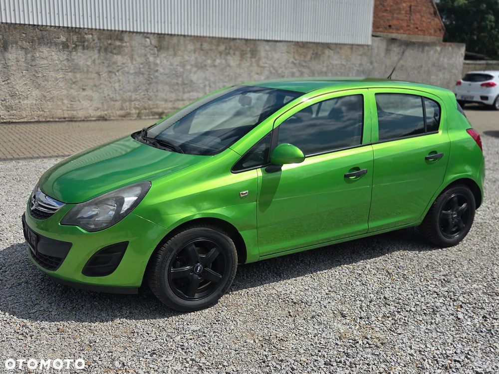 Opel Corsa 1.2 16V Color Edition - 2