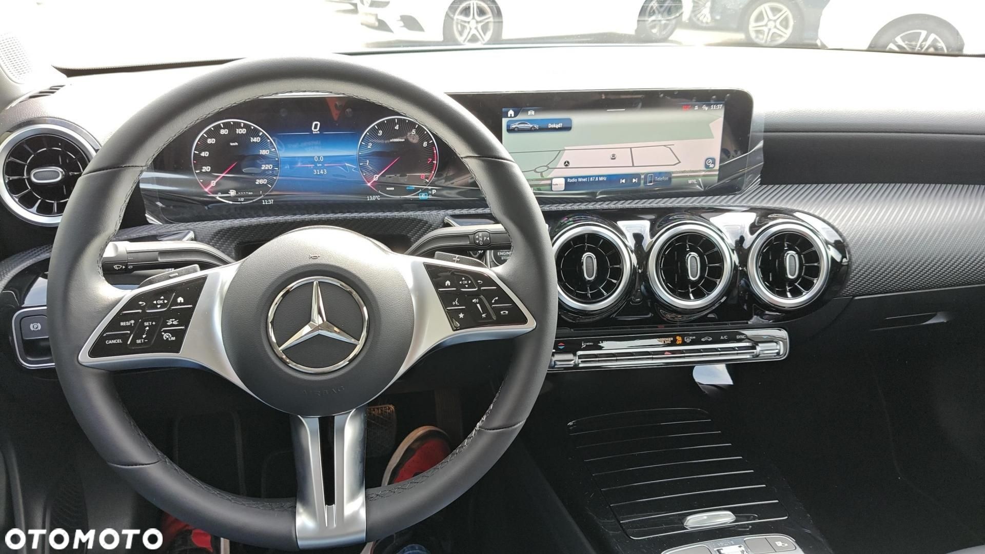 Mercedes-Benz CLA - 11