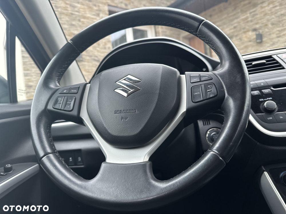 Suzuki SX4 S-Cross 1.6 VVT 4x2 Comfort+ - 17