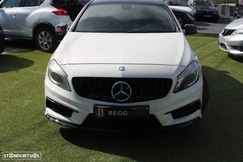 Mercedes-Benz A 45 AMG 4-Matic - 4