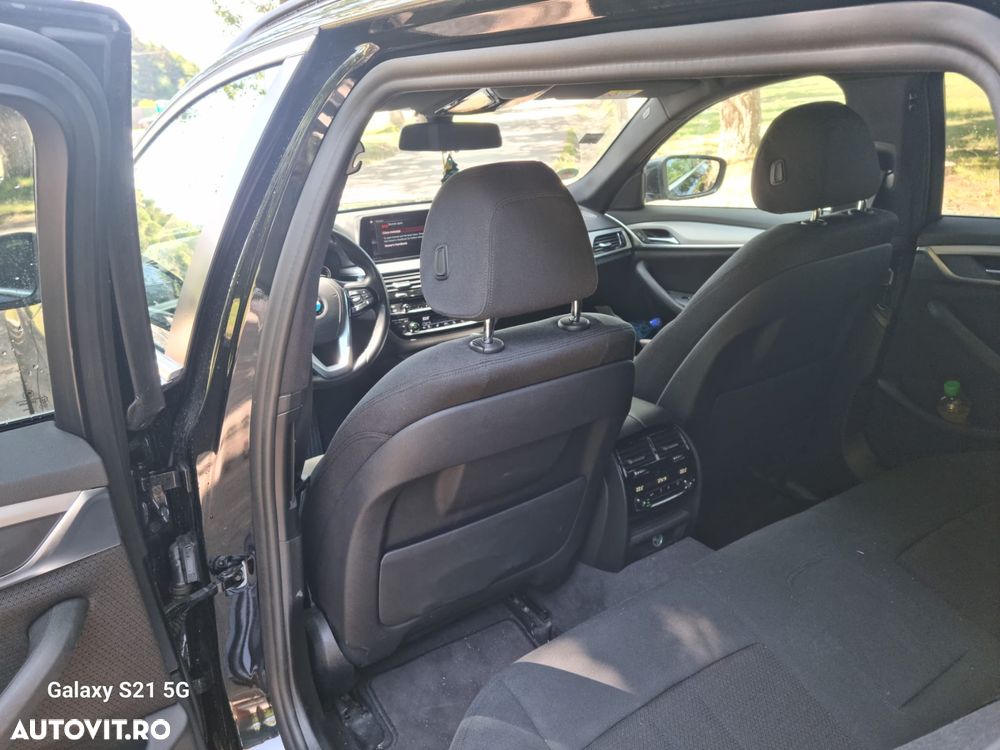 BMW Seria 5 520d Aut. - 8