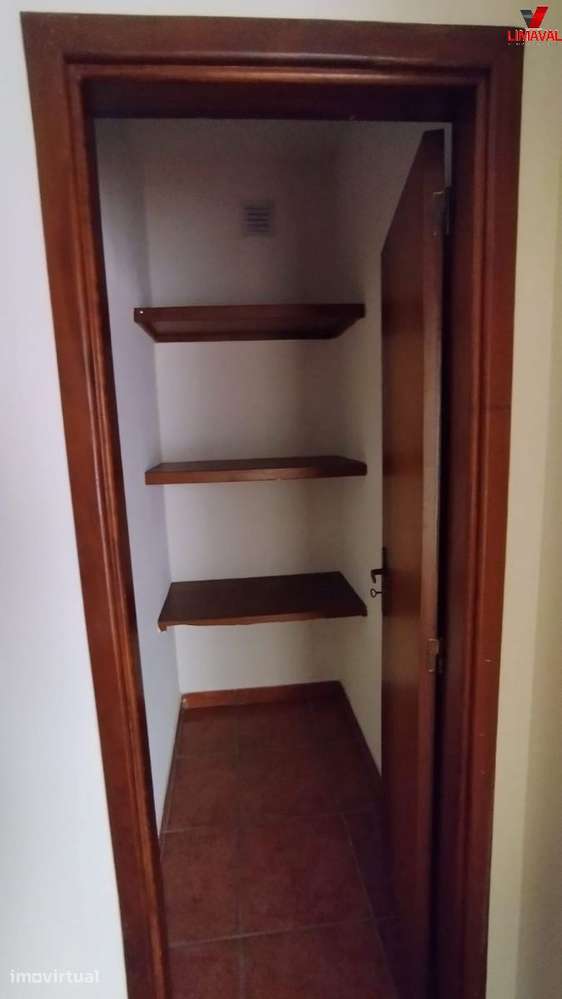 T2 em São Vítor com Garagem Fechada - Grande imagem: 4/11