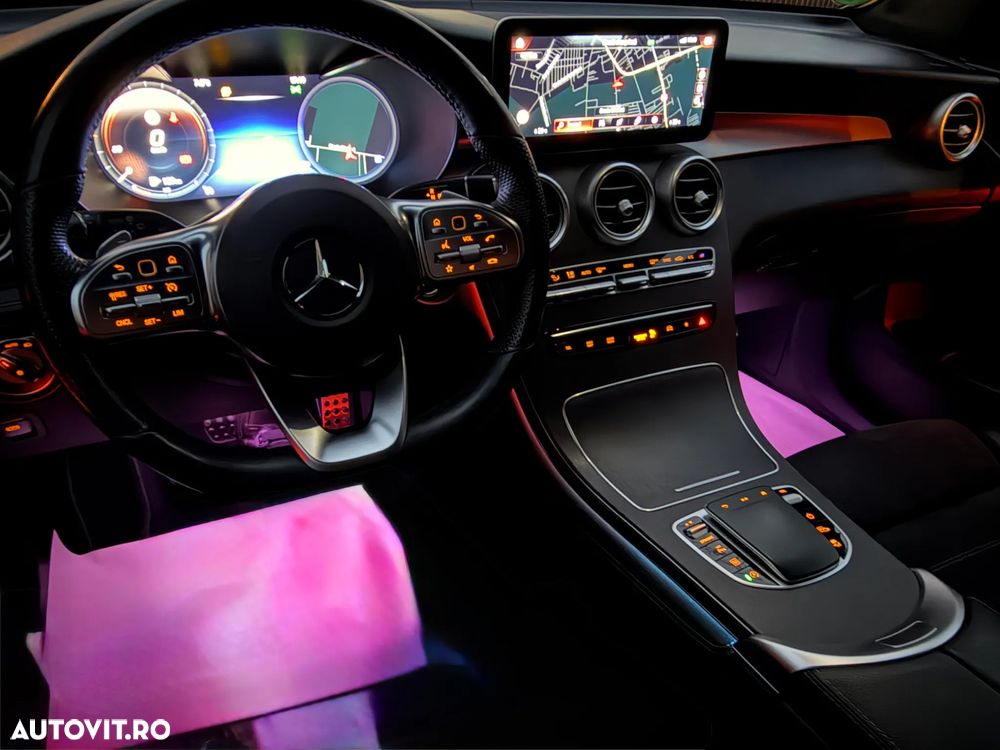 Mercedes-Benz GLC 220 d 4MATIC 9G-TRONIC AMG Line - 22