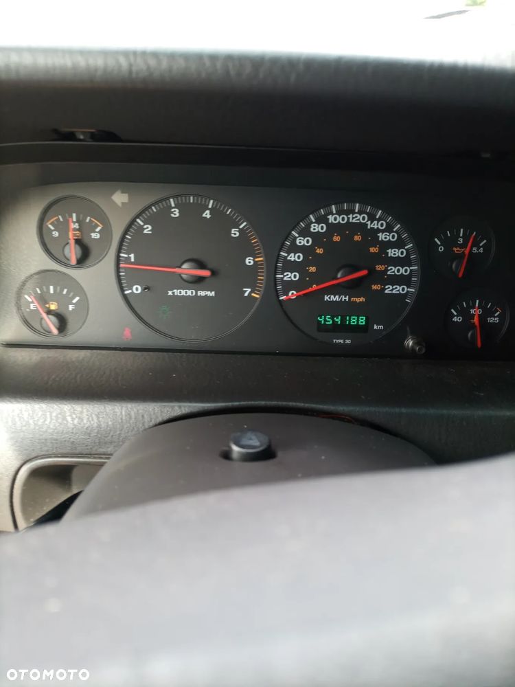 Jeep Grand Cherokee 4.7 Limited - 11
