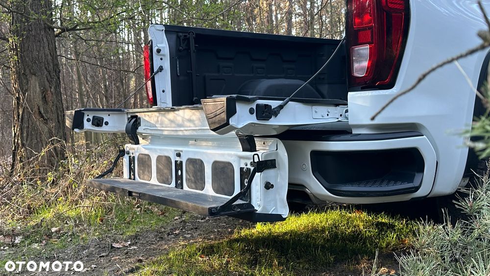 GMC Sierra - 7
