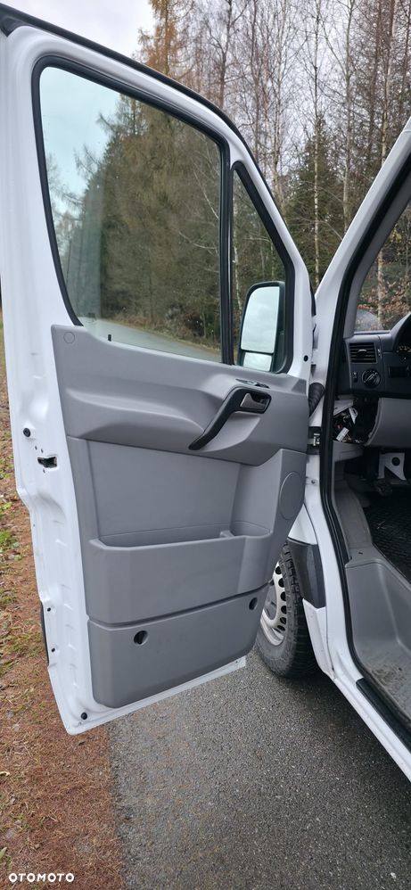 Mercedes-Benz Sprinter - 22
