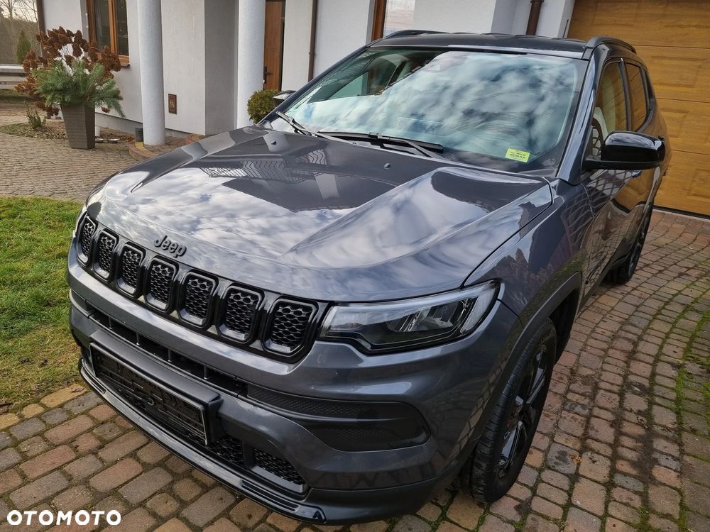 Jeep Compass 1.5 GSE T4 48V e-Hybrid Automatik Night Eagle - 2