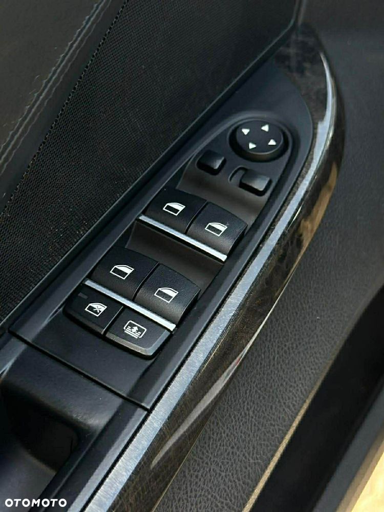 BMW Seria 6 650i xDrive - 18