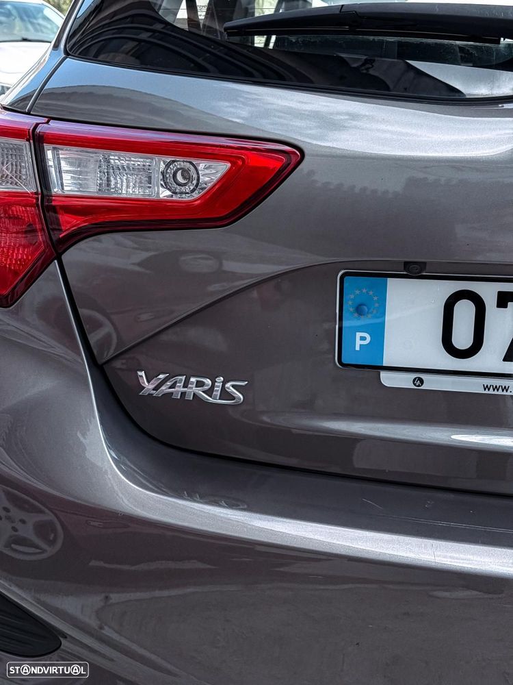 Toyota Yaris 1.0 VVT-i Exclusive - 14