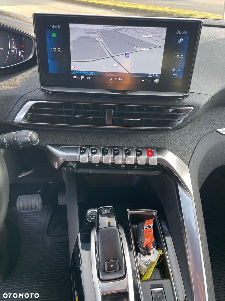 Peugeot 5008 BlueHDi 130 EAT8 Allure - 16