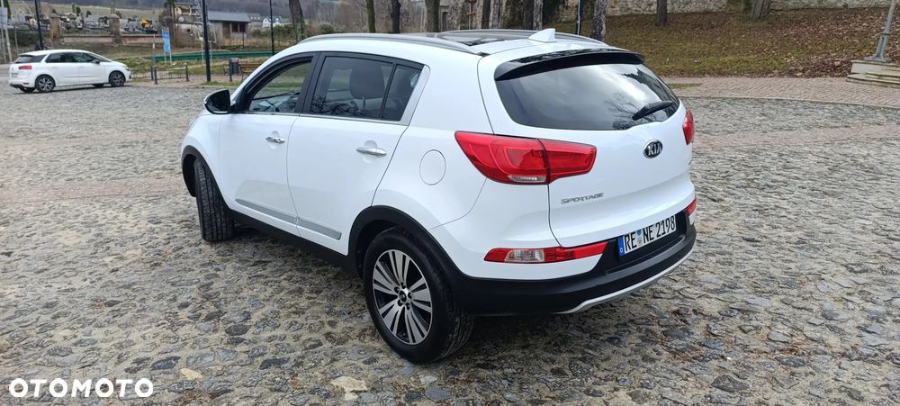 Kia Sportage 2.0 CRDI 2WD Spirit - 5
