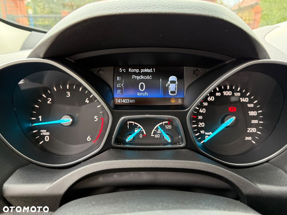 Ford Kuga 2.0 TDCi 4x4 Titanium - 27