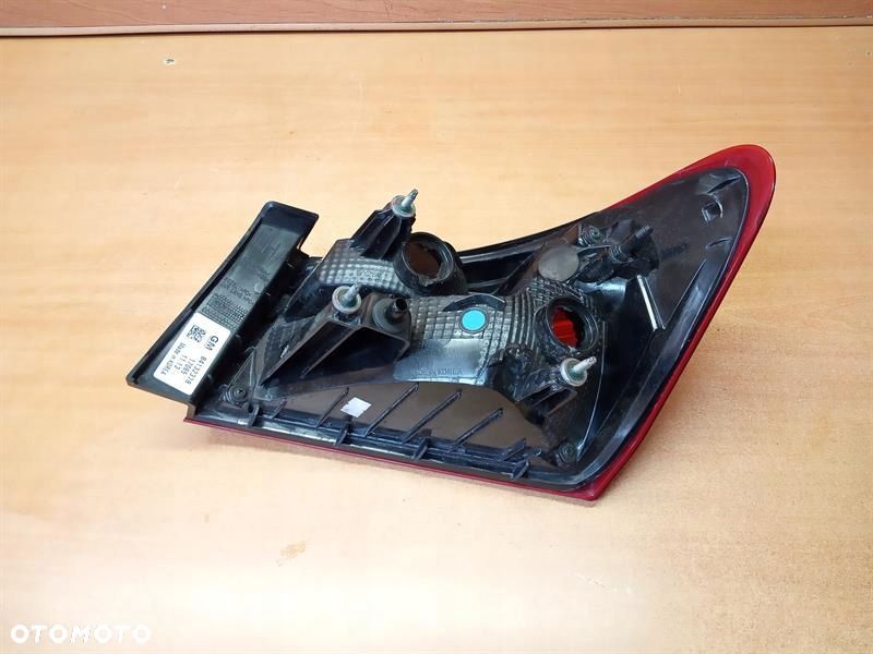 LAMPA LEWA TYLNA CHEVROLET MALIBU 84132378 GM - 3