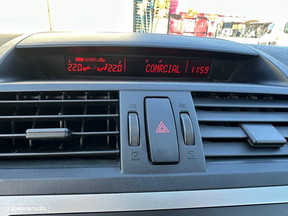 Mazda 6 MZR-CD 2.0 Sport - 12